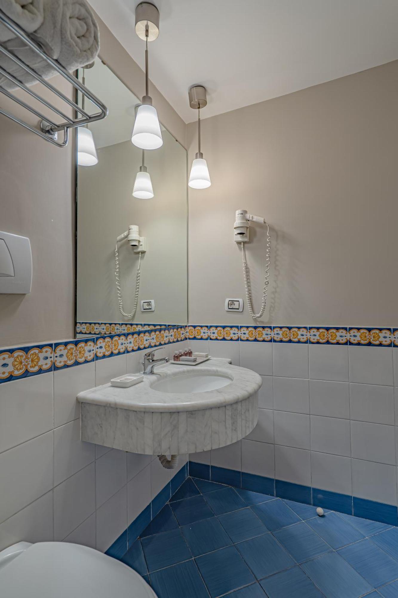 Capri (adults Only) 4*